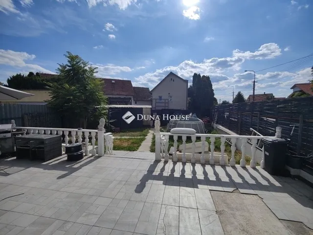 Eladó ház Üllő 90 nm