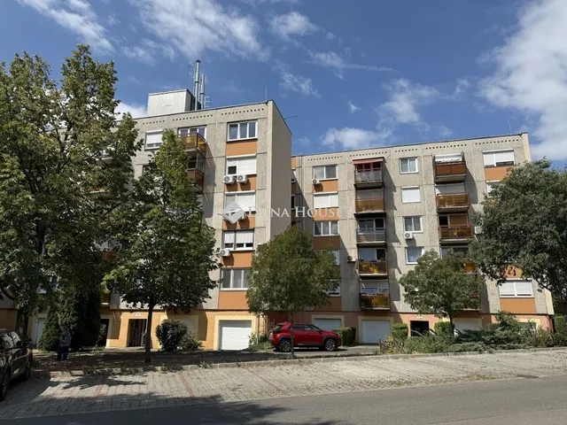 Eladó lakás Budapest XVI. kerület 58 nm