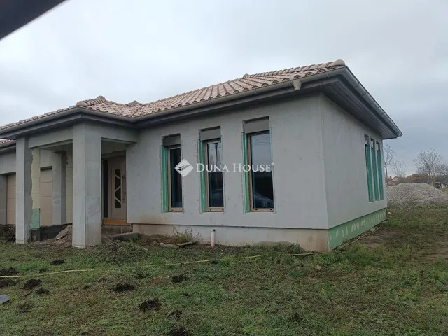 Eladó ház Röszke 159 nm