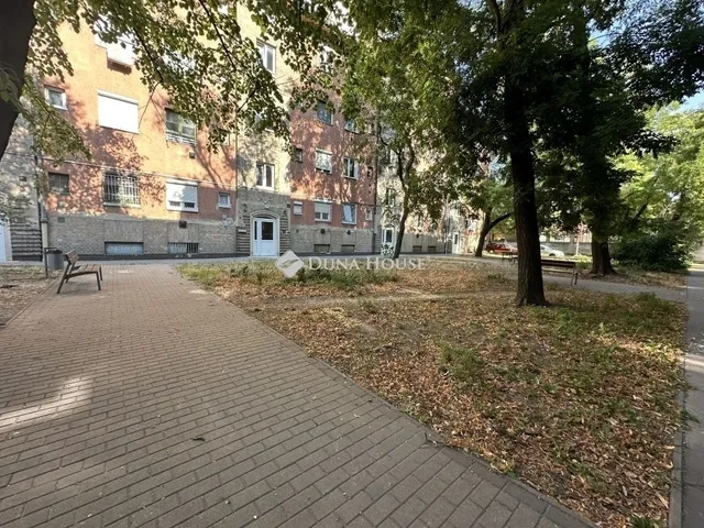 Eladó lakás Budapest X. kerület 38 nm