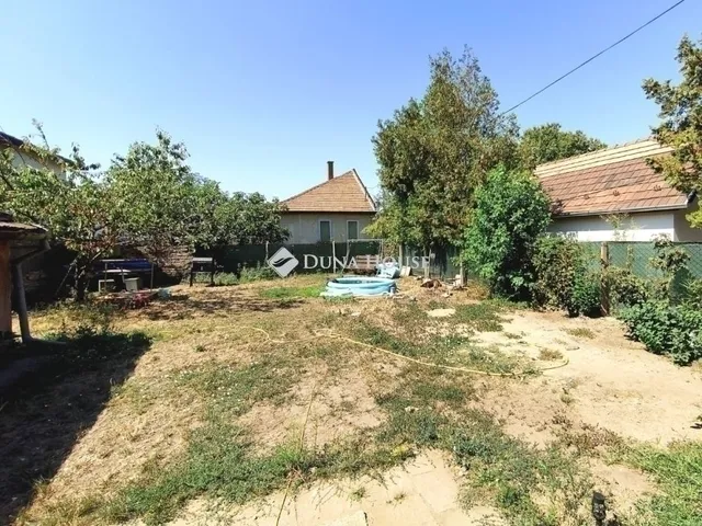 Eladó ház Budapest XVIII. kerület 77 nm