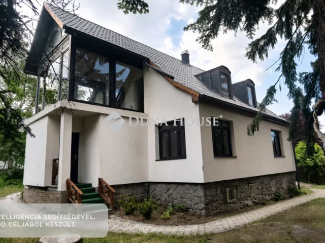 Eladó ház Leányfalu 237 nm