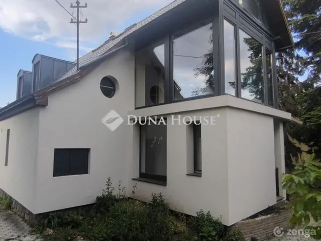 Eladó ház Leányfalu 237 nm