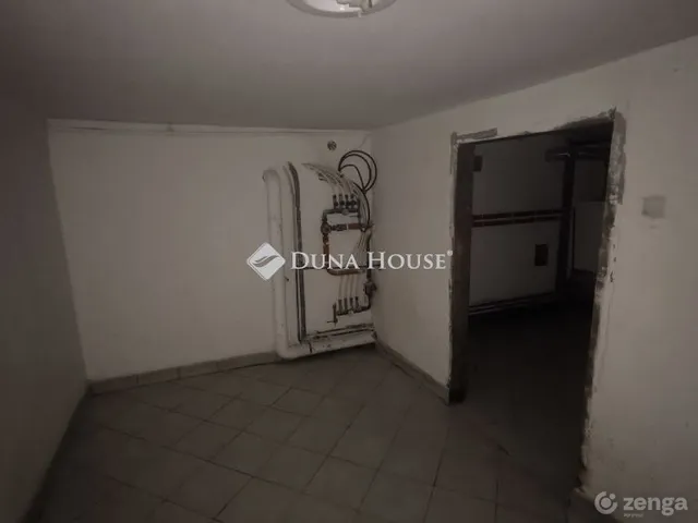 Eladó ház Leányfalu 237 nm