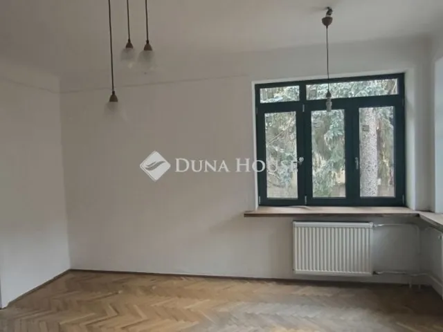 Eladó ház Leányfalu 237 nm