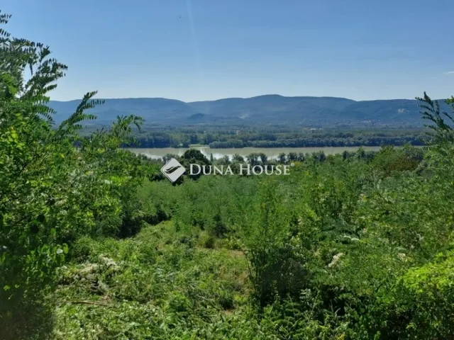 Eladó telek Verőce 2992 nm