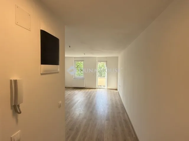 Eladó lakás Budapest VI. kerület 69 nm