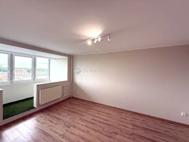 Eladó lakás Budapest III. kerület, Kaszásdűlő 50 nm