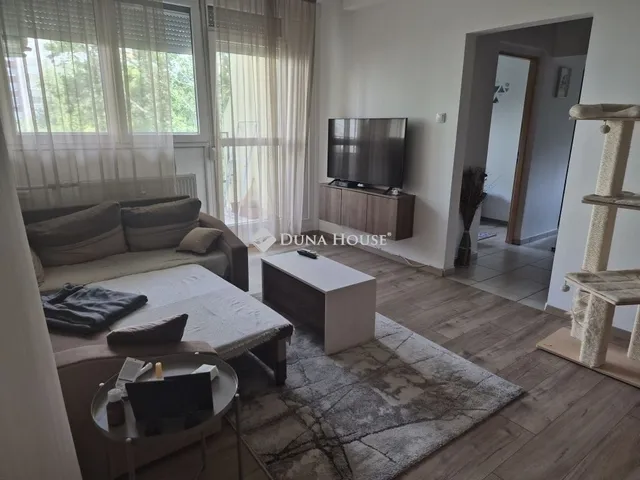 Eladó lakás Budapest III. kerület, Békásmegyer 50 nm