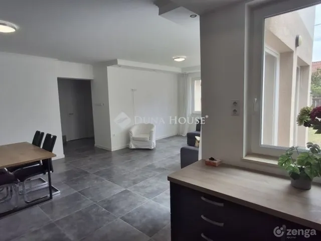 Eladó ház Budapest XVIII. kerület 175 nm