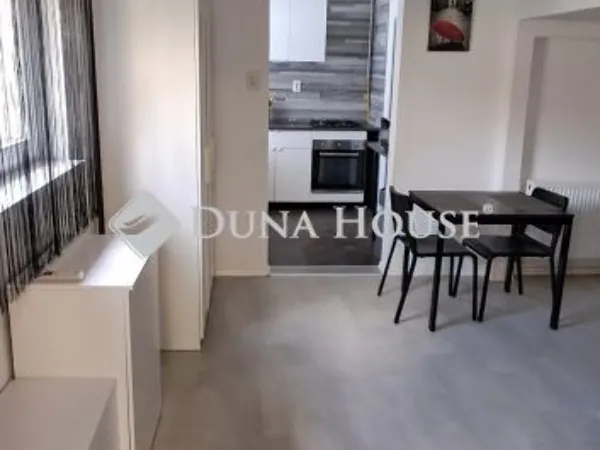 Eladó lakás Budapest XIX. kerület 70 nm