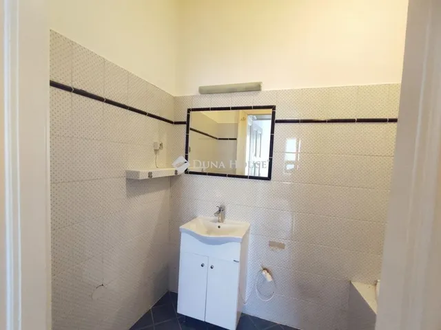 Eladó lakás Budapest VIII. kerület 67 nm