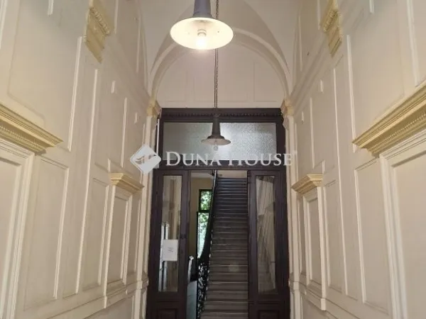 Eladó lakás Budapest VIII. kerület 67 nm