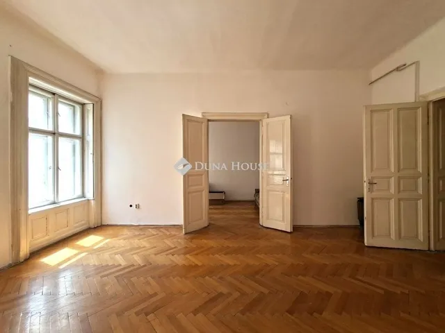 Eladó lakás Budapest VIII. kerület 67 nm