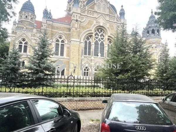 Eladó lakás Szeged 68 nm