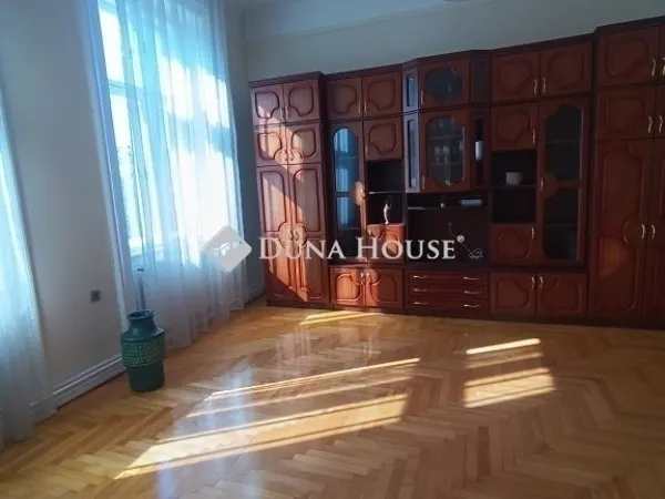 Eladó lakás Budapest XIV. kerület, Istvánmező 130 nm
