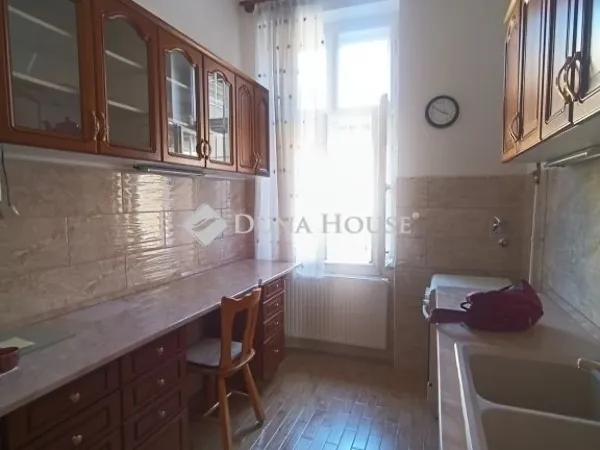 Eladó lakás Budapest XIV. kerület, Istvánmező 130 nm