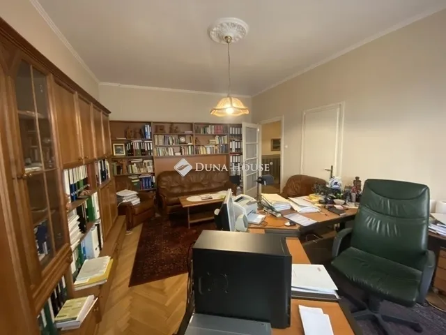 Eladó lakás Budapest VIII. kerület 79 nm