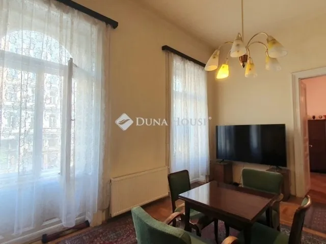 Eladó lakás Budapest VII. kerület 93 nm