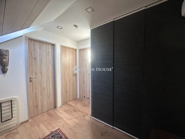 Eladó ház Budapest XV. kerület 75 nm