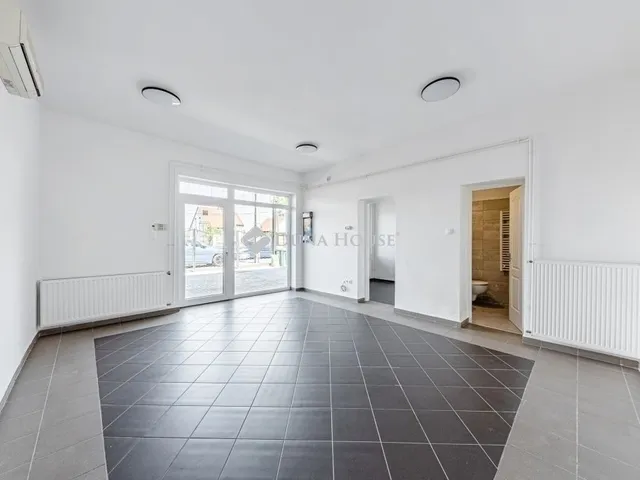 Eladó ház Budapest XVIII. kerület 186 nm