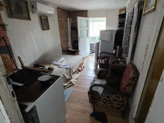 Eladó telek Budapest XVIII. kerület 476 nm