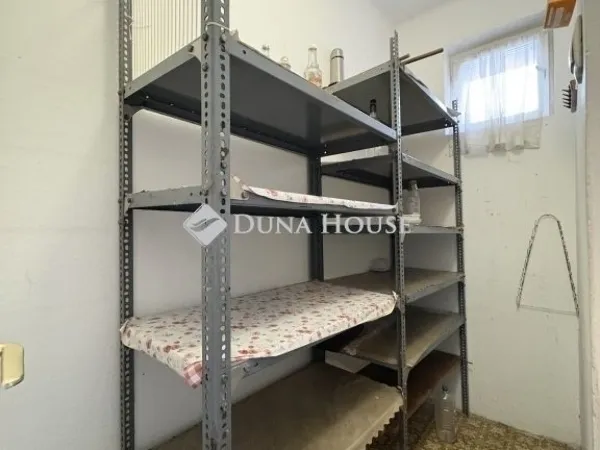 Eladó ház Gyál 220 nm