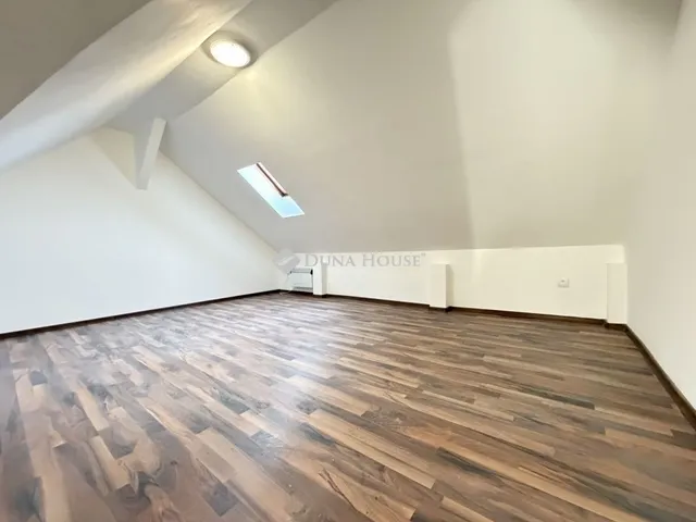 Eladó lakás Budapest XXI. kerület 60 nm
