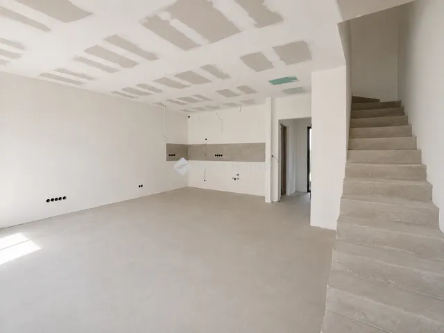 Eladó lakás Budapest XX. kerület 98 nm