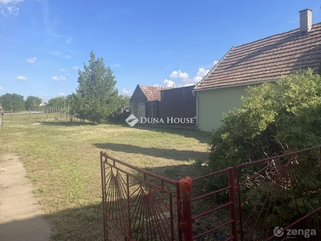 Eladó ház Sükösd 70 nm