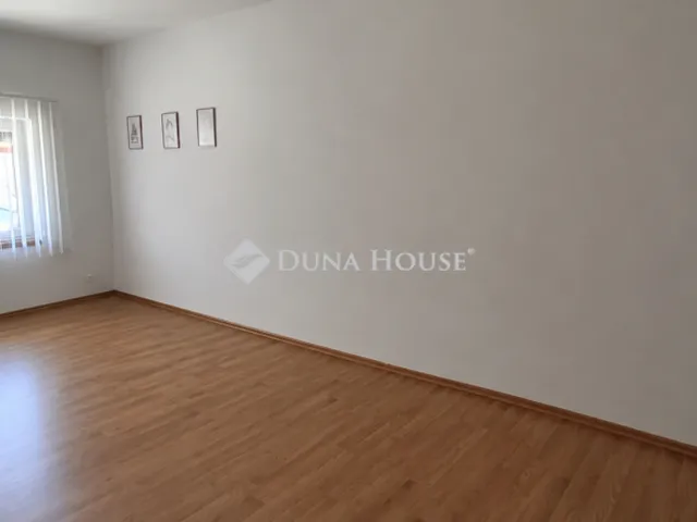 Eladó lakás Dunaharaszti 133 nm
