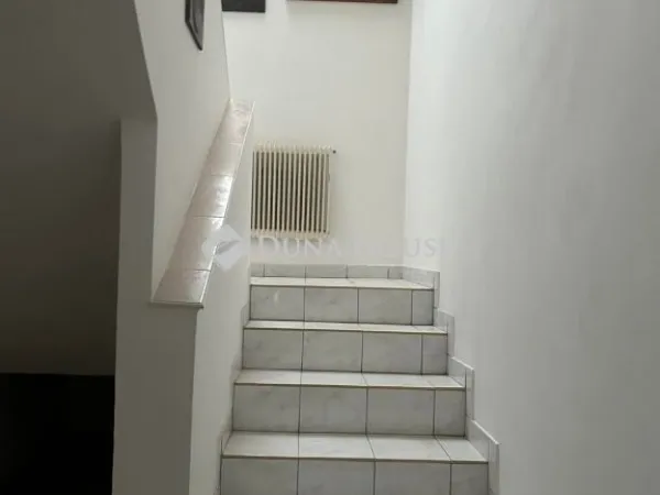 Eladó ház Vecsés 315 nm