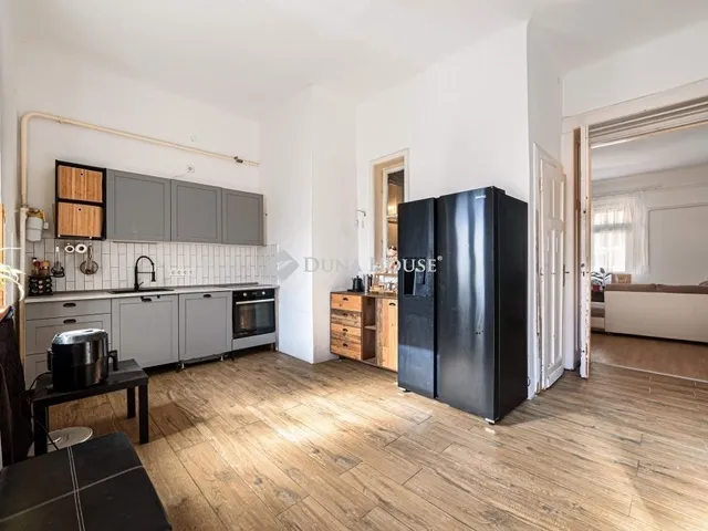 Eladó lakás Budapest VIII. kerület 72 nm