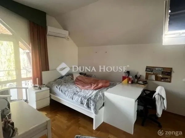 Eladó ház Budapest XVIII. kerület 300 nm