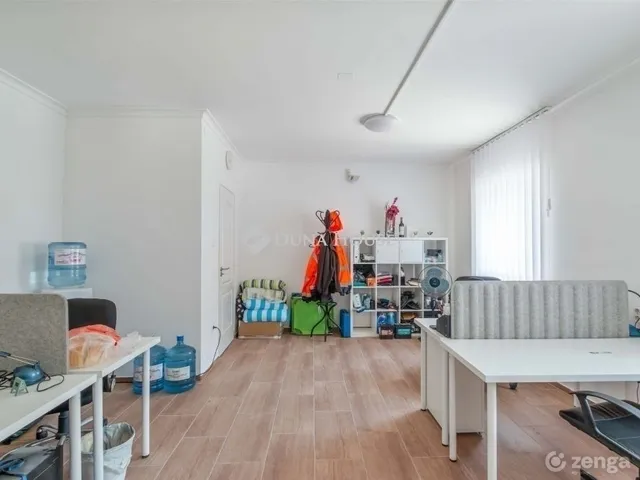 Eladó ház Vecsés 150 nm