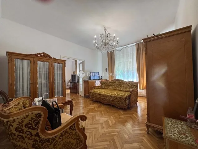 Eladó ház Budapest XV. kerület 90 nm
