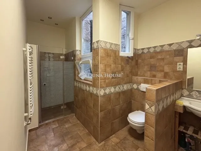 Eladó lakás Budapest II. kerület 67 nm