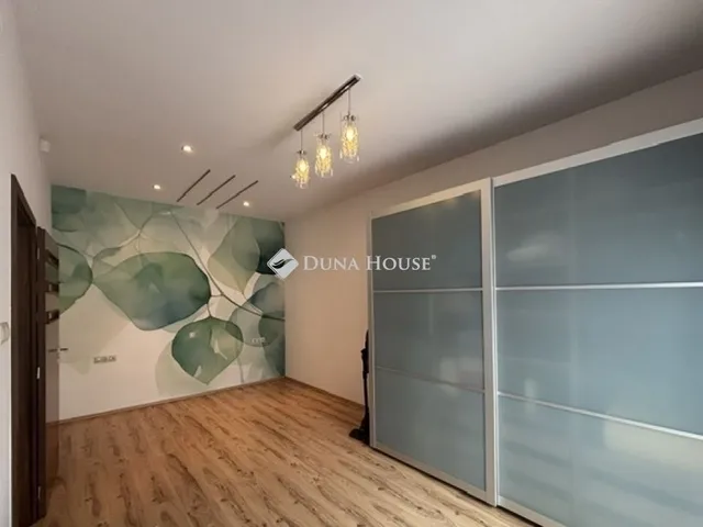 Eladó lakás Budapest II. kerület 67 nm