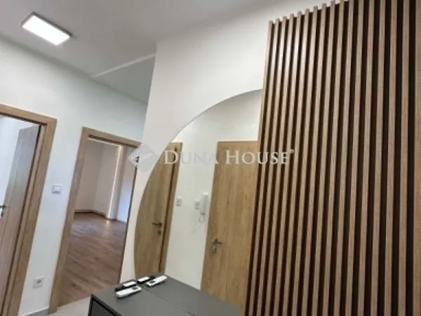 Eladó lakás Budapest VIII. kerület 62 nm