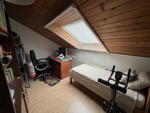 Eladó lakás Budapest XV. kerület 94 nm