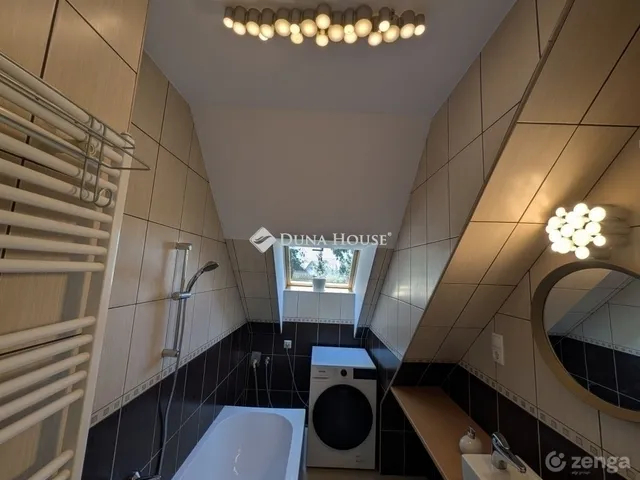 Eladó lakás Budapest III. kerület 66 nm