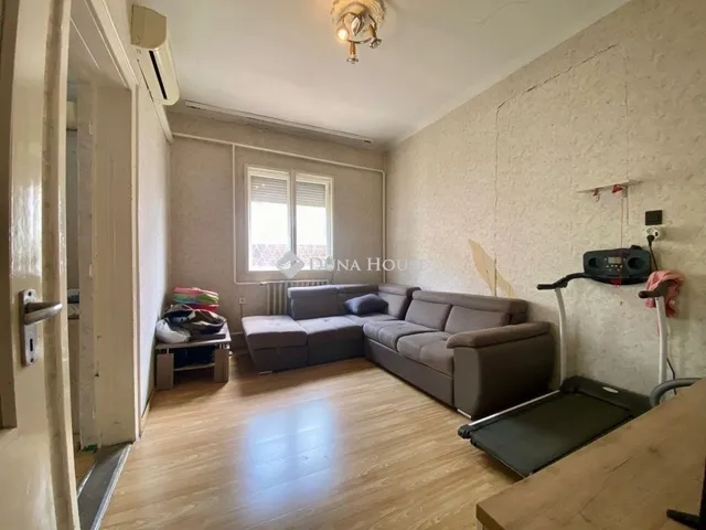 Eladó ház Budapest XV. kerület 150 nm