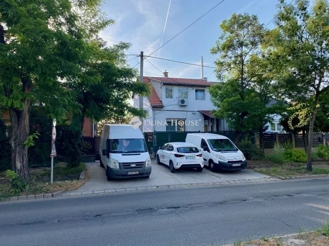Eladó ház Budapest XV. kerület 70 nm