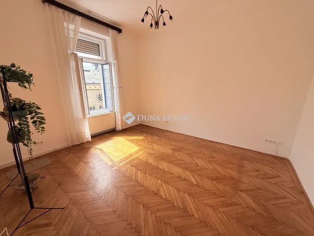 Kiadó lakás Budapest VII. kerület 100 nm