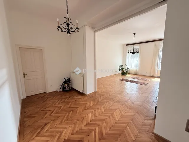 Kiadó lakás Budapest VII. kerület 100 nm