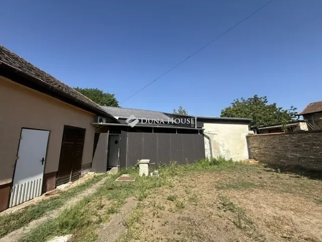 Eladó ház Vecsés 138 nm