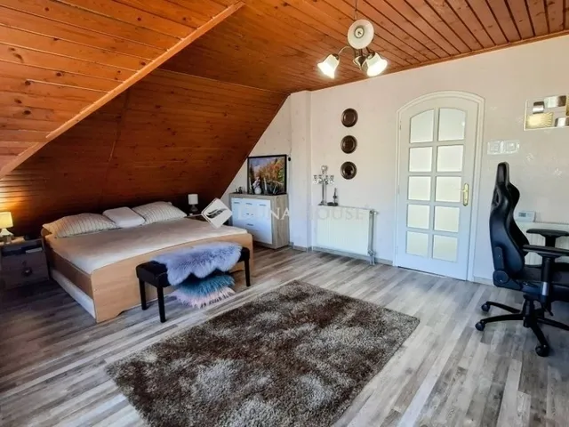 Eladó ház Veresegyház 186 nm