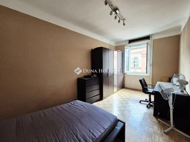 Eladó lakás Budapest VIII. kerület 95 nm