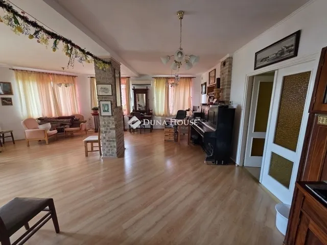 Eladó ház Veresegyház 149 nm