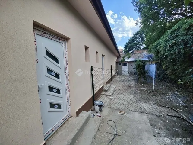Eladó ház Budapest XVIII. kerület 42 nm